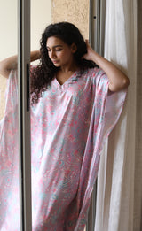 Alluring Gul Grey Kaftan