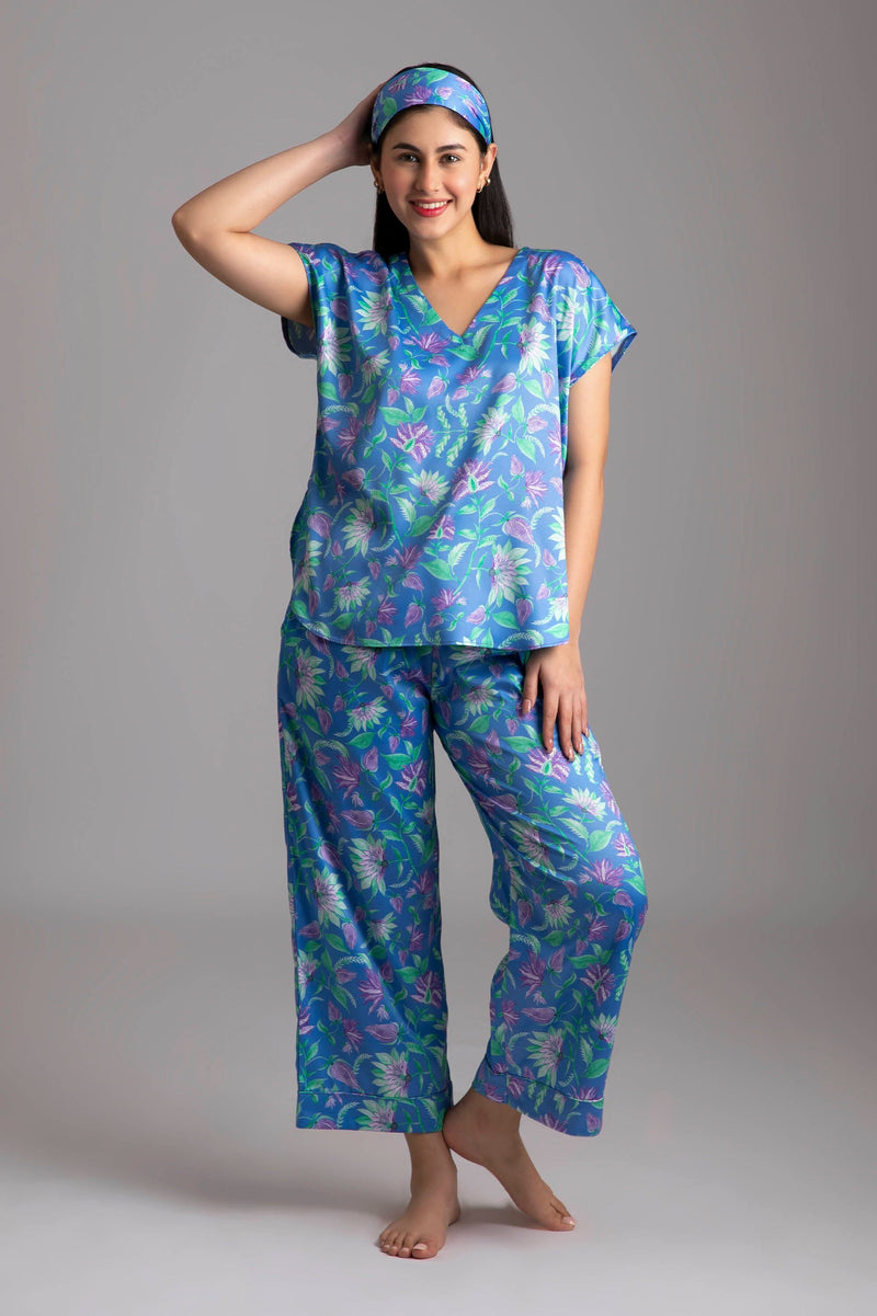 Rina-Beloved  Fabric-Poly satin  Style-Ritzy   Our short sleeved night suit is made and trimmed from smooth man made fibre and is perfect to lounge in. It has a relaxed silhouette top and coordinated easy culottes with an elasticated waist band for that extra comfort. 